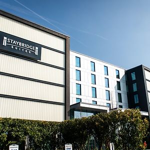 Staybridge Suites London Heathrow - Bath Road, An Ihg Aparthotel